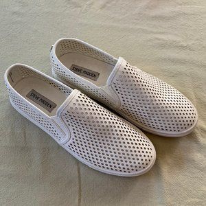 Steve Madden Elenor Slip Ons